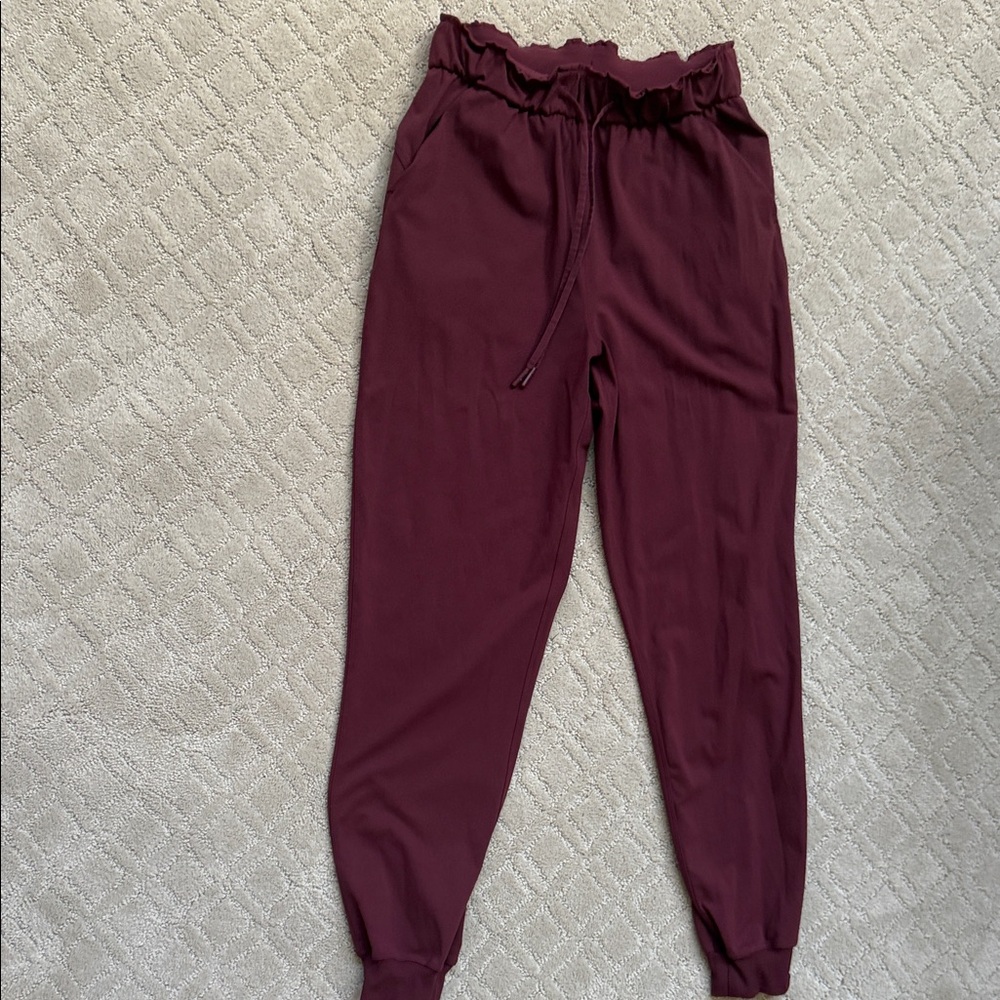 lululemon athletica Stretch High Rise Jogger Full length - Red Merlot -Size 4
